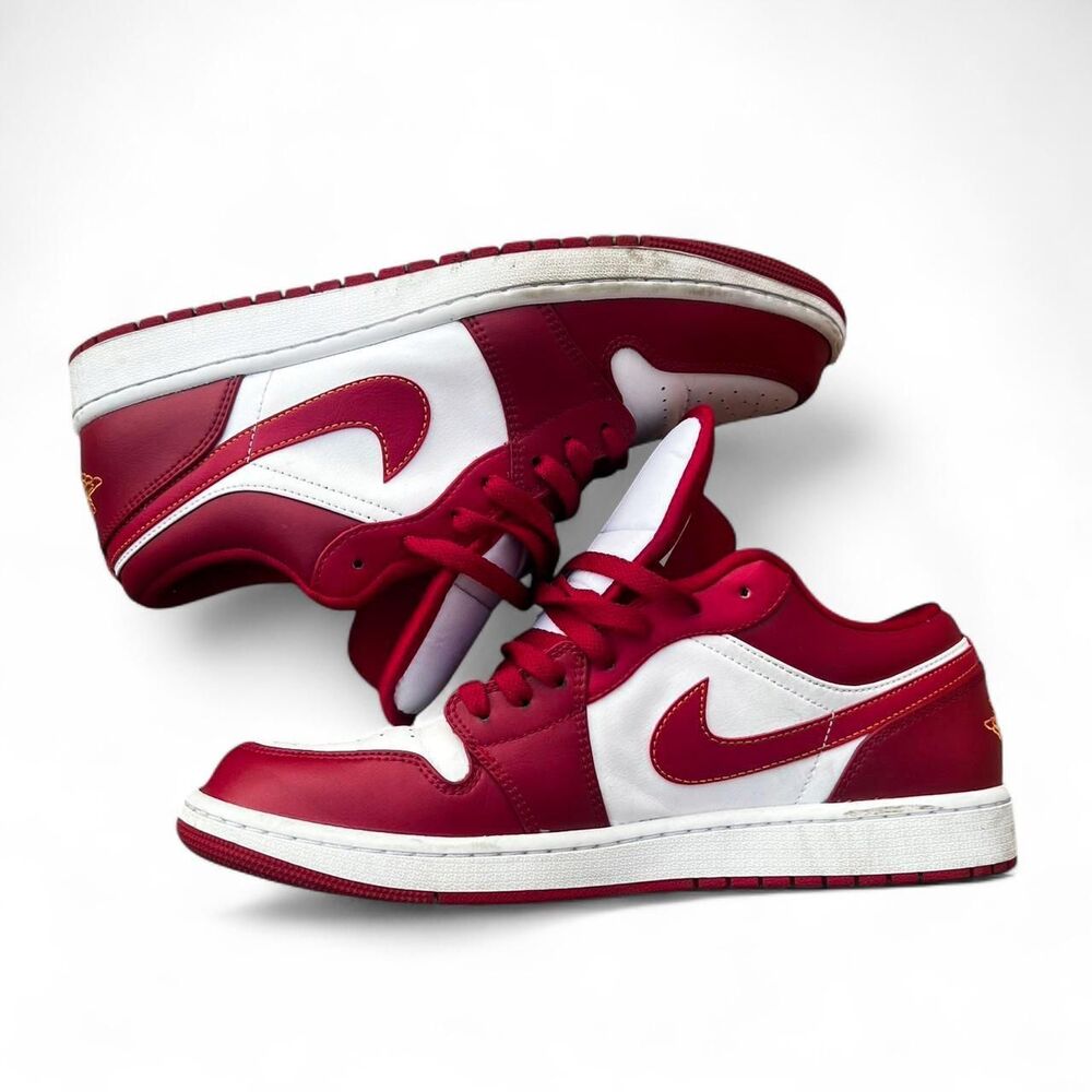 Nike Men's Red and White Trainers